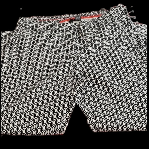 New Directions Ankle Pants - Picture 2 of 3